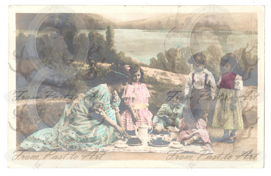 x 8 Authentic Vintage French Postcards - Handwritten Antique - Woman-Children - Edwardian-600dpi Scans - Out of Collection of more than 400 postcards